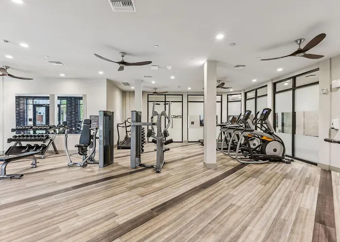 Boulevard Modern Roosevelt Row 1br Pool Gym 1 Apartment Phoenix