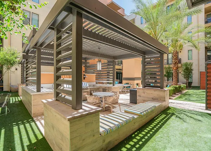 Boulevard Modern Roosevelt Row 1br Pool Gym 1 * Phoenix